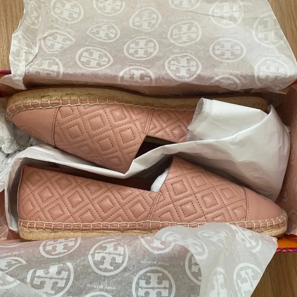 Tory Burch Quilted Flat Easpdrille